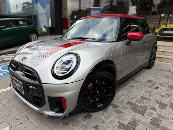 MINI COOPER 2.0 16V TWINPOWER GASOLINA JOHN COOPER WORKS CABRIO STEPTRONIC MINI COOPER 2.0 16V TWINPOWER GASOLINA JOHN COOPER WORKS CABRIO STEPTRONIC